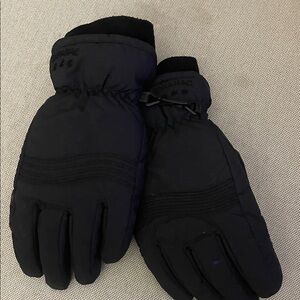 Saranac Black Gloves